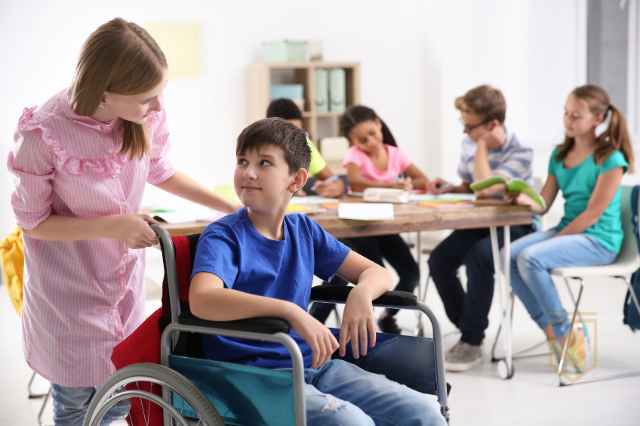 Inclus]ão PcD na escola. Profissional de apoio